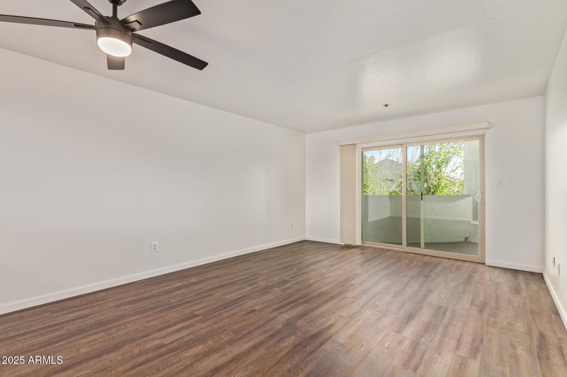 7494 Earll Dr #308, Scottsdale, AZ 85251