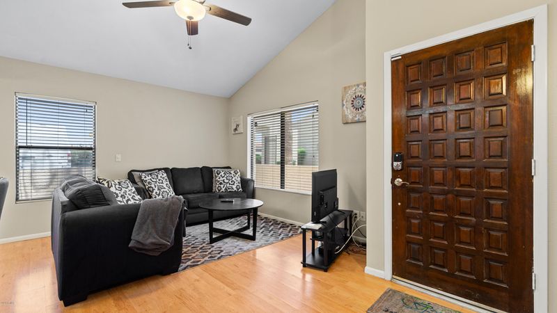 750 E Morningside Dr, Phoenix, AZ 85022