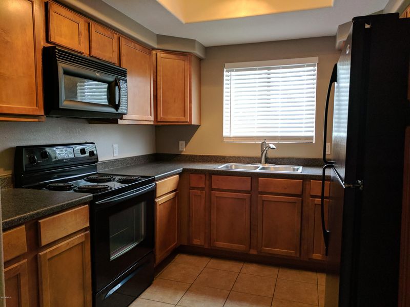 750 E Northern Ave #2035, Phoenix, AZ 85020