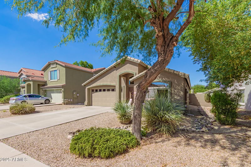 750 Mesquite Tree Ln, San Tan Valley, AZ 85143