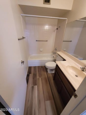 750 Michelle Dr, Phoenix, AZ 85022