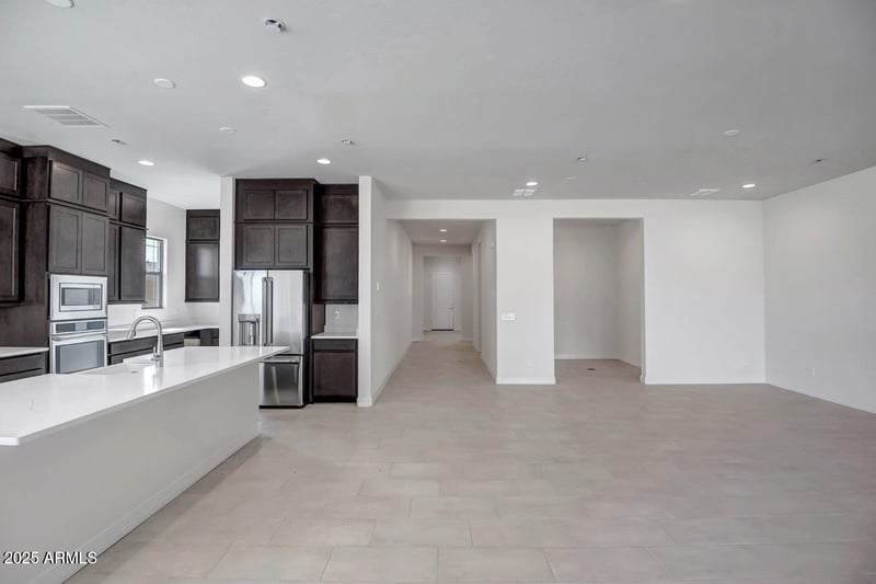 750 Seagull Dr, Queen Creek, AZ 85140