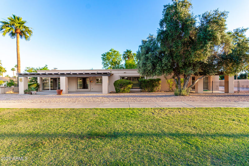 750 Villa Nueva Dr, Litchfield Park, AZ 85340