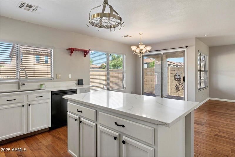 7500 Deer Valley Rd #54, Scottsdale, AZ 85255