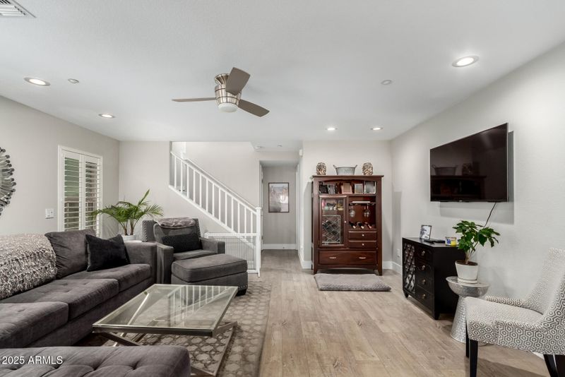 7500 E Deer Valley Rd #157, Scottsdale, AZ 85255