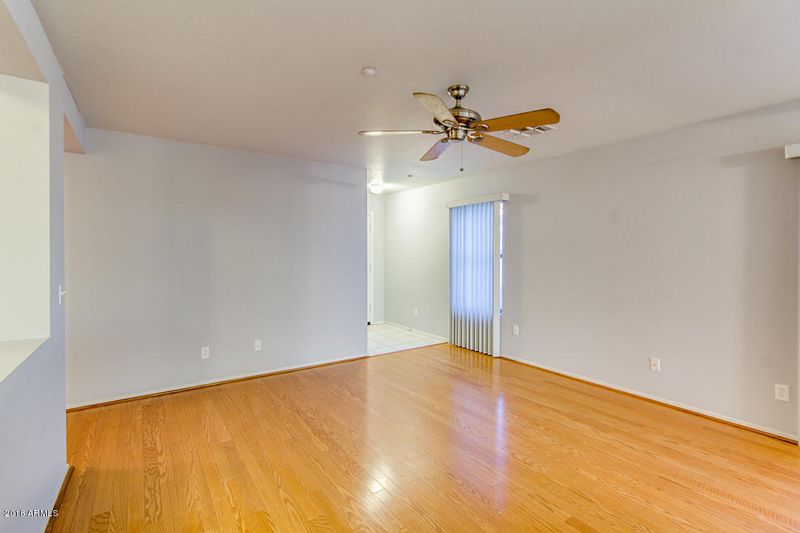 7500 E Deer Valley Rd #33, Scottsdale, AZ 85255