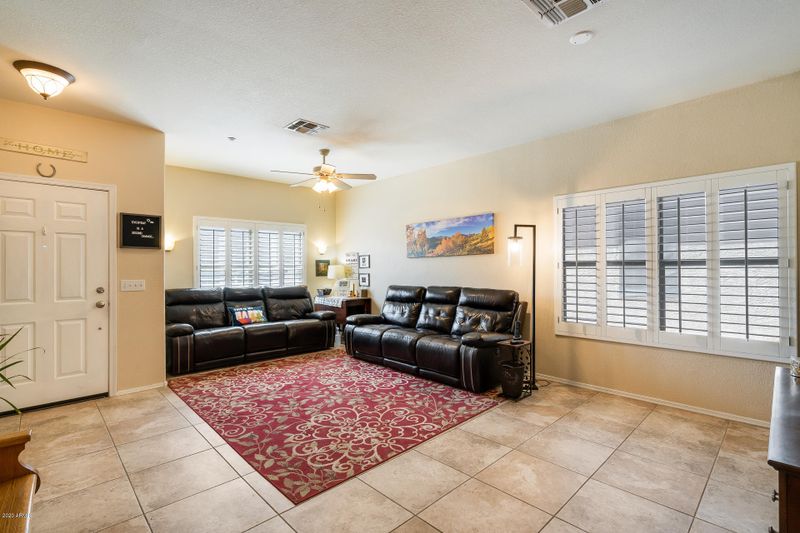 7500 E Deer Valley Rd #62, Scottsdale, AZ 85255