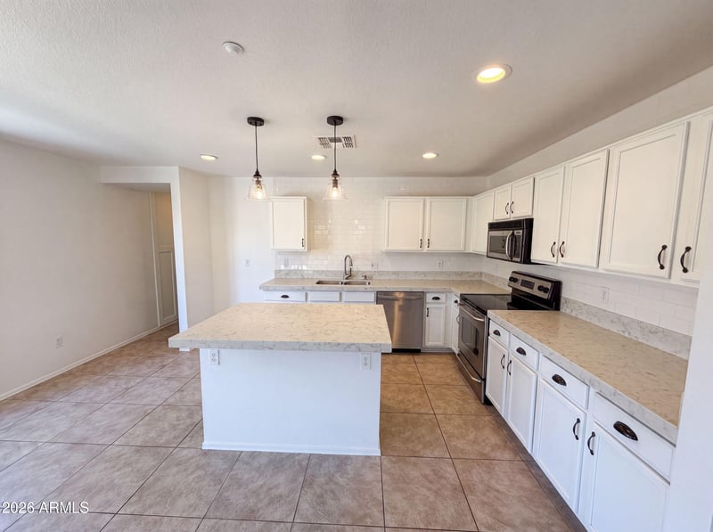 7500 E Deer Valley Rd #8, Scottsdale, AZ 85255