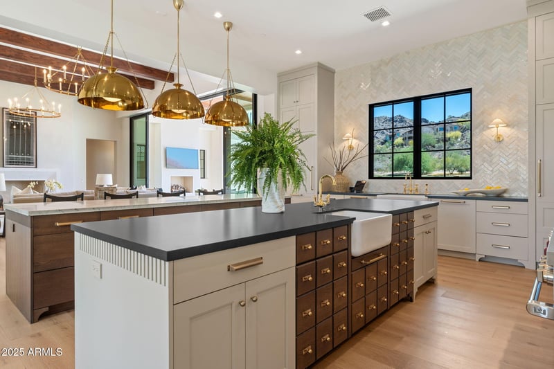 7501 Eucalyptus Dr, Paradise Valley, AZ 85253