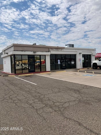 7501 Indian School Rd, Phoenix, AZ 85033