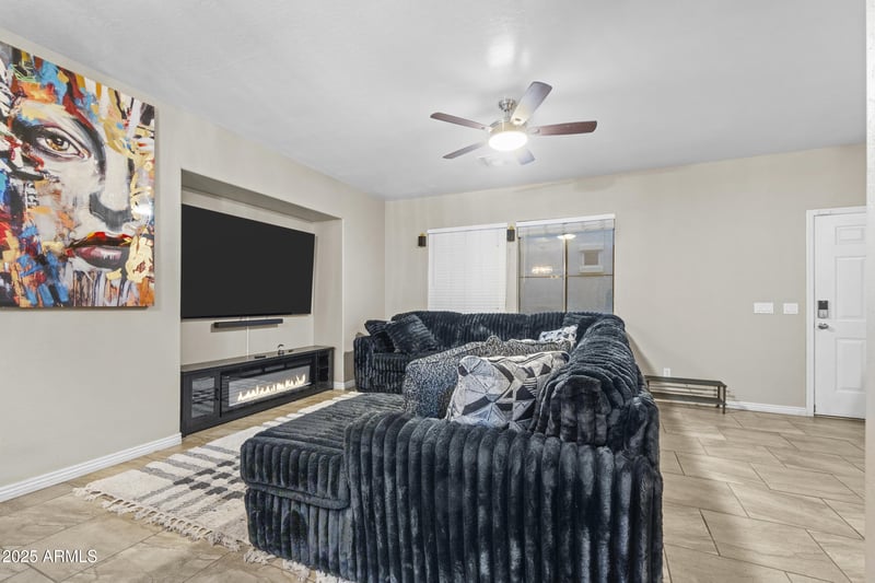 7505 14th St, Phoenix, AZ 85042