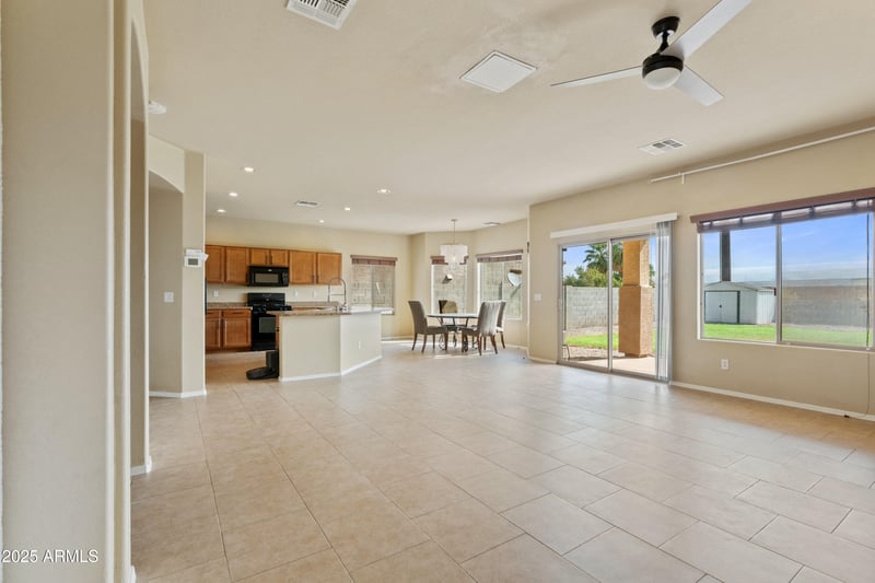 7505 15th Dr, Phoenix, AZ 85041