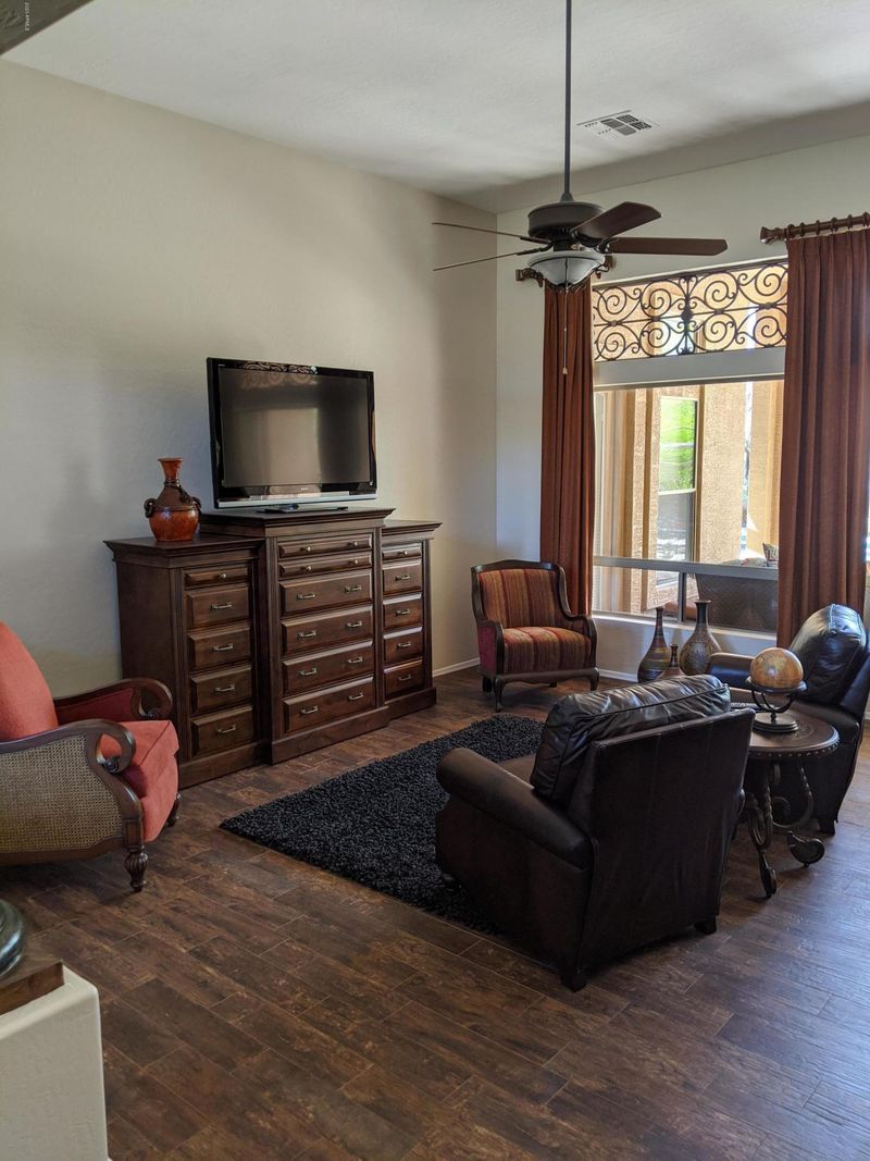 7505 E Tyndall Cir, Mesa, AZ 85207