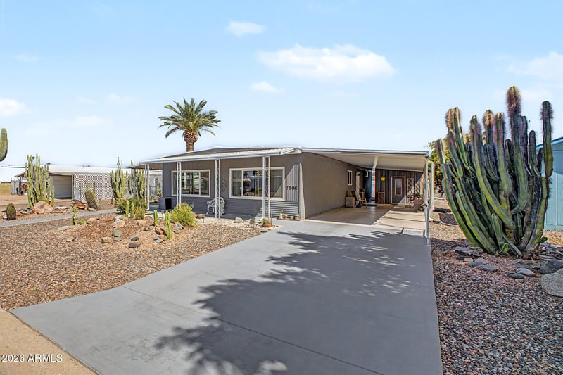 7506 Baywood Ave, Mesa, AZ 85208