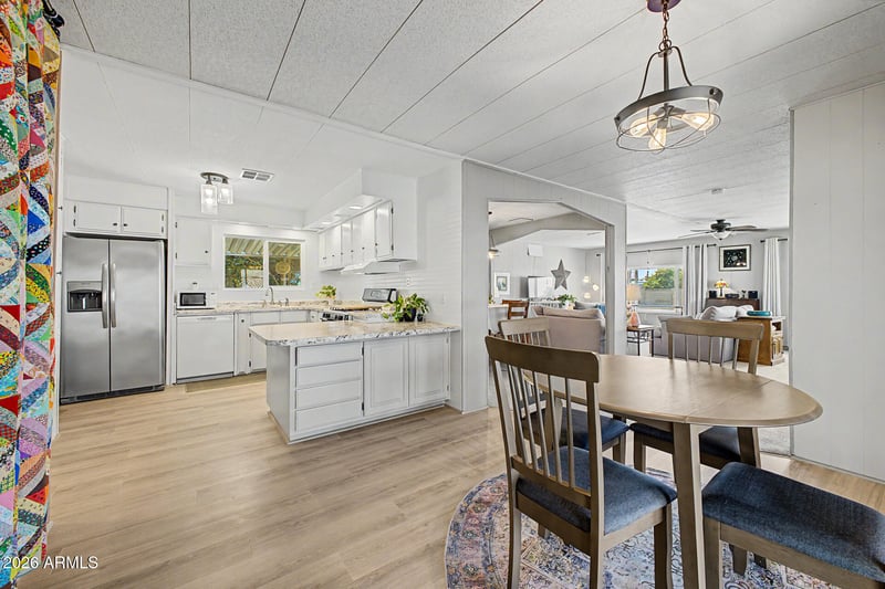 7506 Baywood Ave, Mesa, AZ 85208