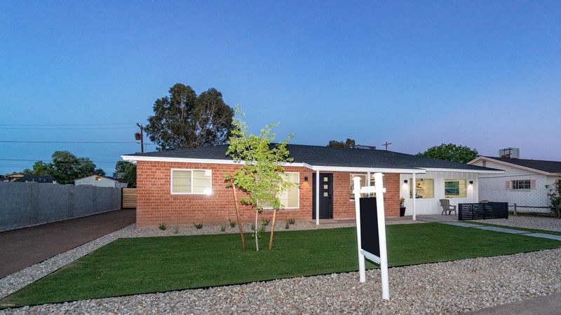7507 N 17th Dr, Phoenix, AZ 85021