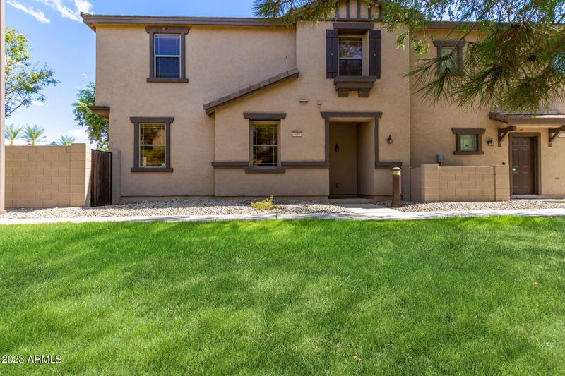 7507 S 28th Ter, Phoenix, AZ 85042