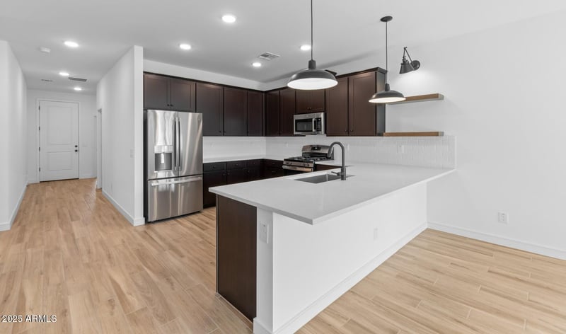 7508 76th Dr, Laveen, AZ 85339