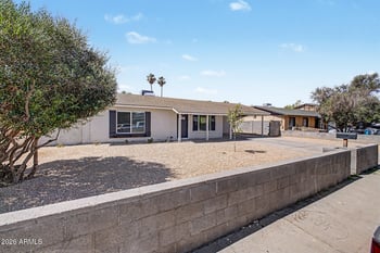 7509 Devonshire Ave, Phoenix, AZ 85033