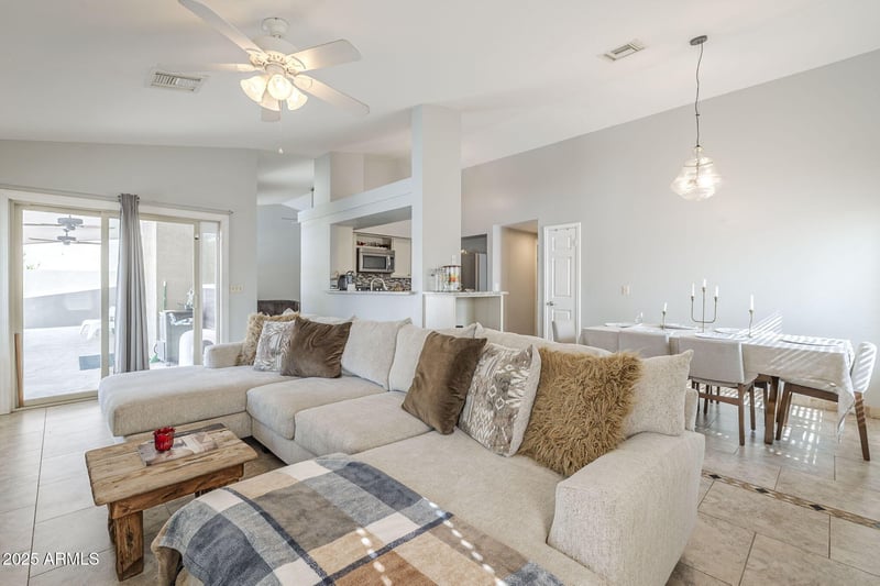 751 Saragosa St, Chandler, AZ 85225