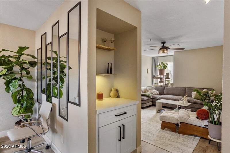 7510 Thomas Rd #216, Scottsdale, AZ 85251