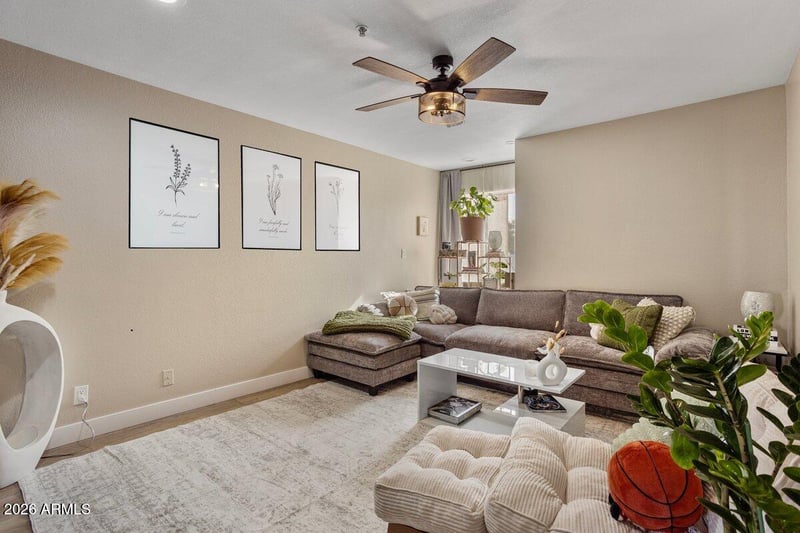 7510 Thomas Rd #216, Scottsdale, AZ 85251