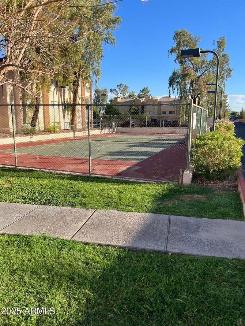 7510 Thomas Rd #134, Scottsdale, AZ 85251