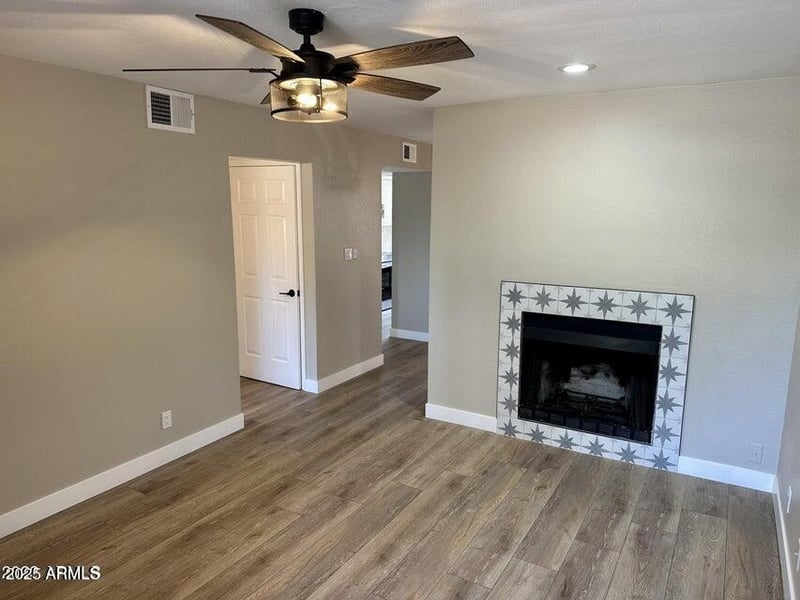 7510 Thomas Rd #216, Scottsdale, AZ 85251