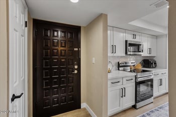 7510 Thomas Rd #216, Scottsdale, AZ 85251