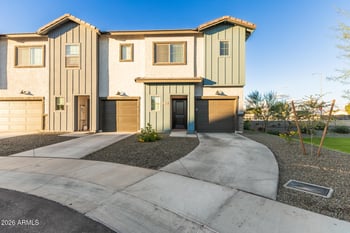 7512 W Darrow St, Laveen, AZ 85339