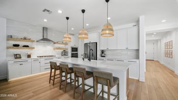 7512 W Odeum Ln, Phoenix, AZ 85043