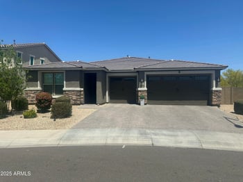 7512 Warner St, Phoenix, AZ 85043