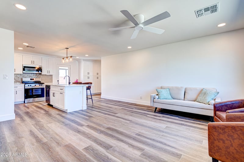 7513 E Roosevelt St, Scottsdale, AZ 85257