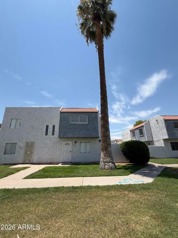7515 47th Ln, Glendale, AZ 85301