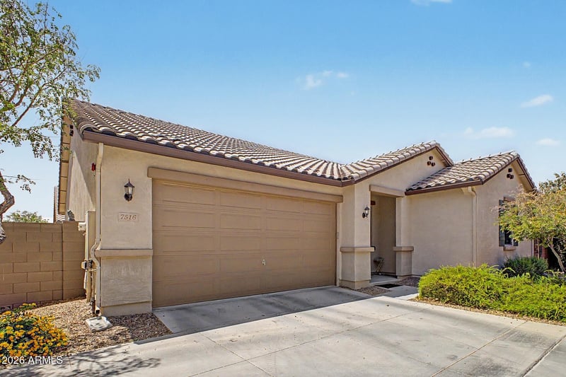 7516 E Flower Ave, Mesa, AZ 85208