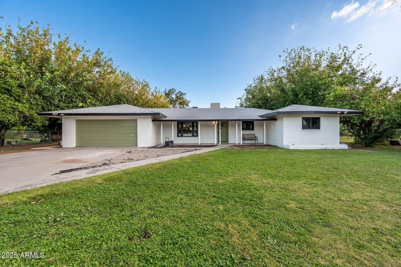 7519 Banff Ln, Peoria, AZ 85381
