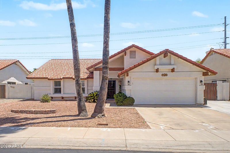 7519 Mcrae Way, Glendale, AZ 85308