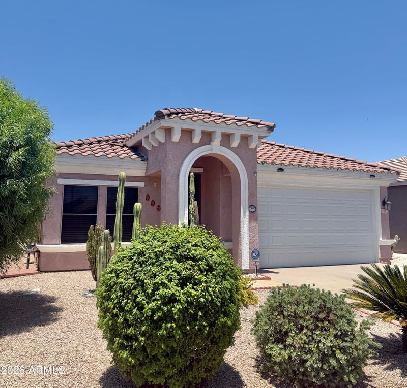 752 Cowboy Cove Trl, San Tan Valley, AZ 85143
