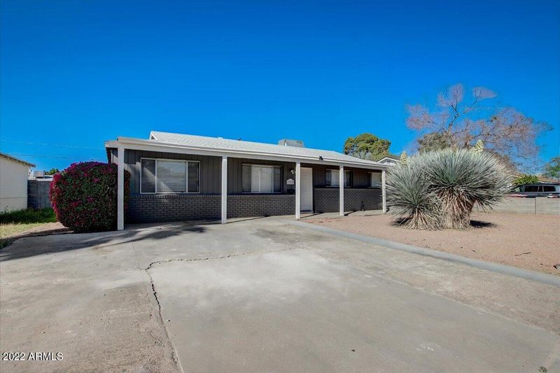 7520 E Papago Dr, Scottsdale, AZ 85257
