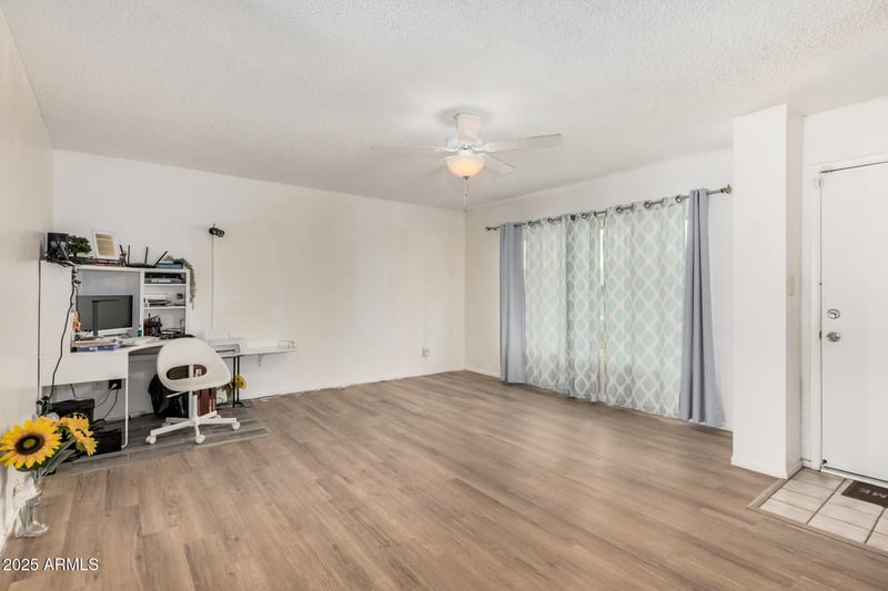 7520 Glenrosa Ave, Phoenix, AZ 85033