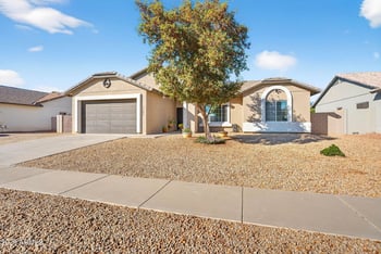 7520 Southgate Ave, Phoenix, AZ 85043