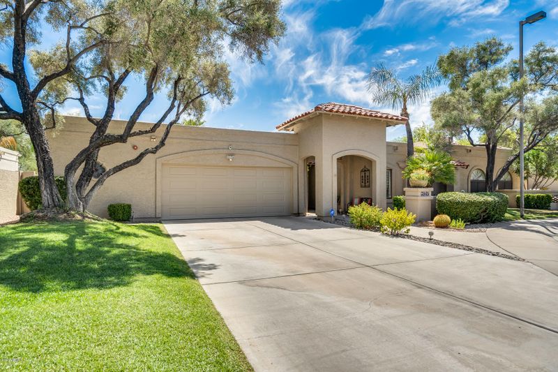 7521 E Becker Ln, Scottsdale, AZ 85260