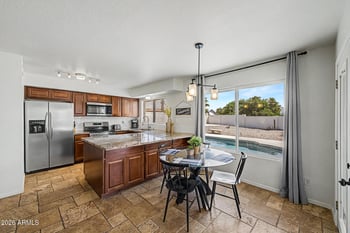 7521 Princess Dr, Mesa, AZ 85207