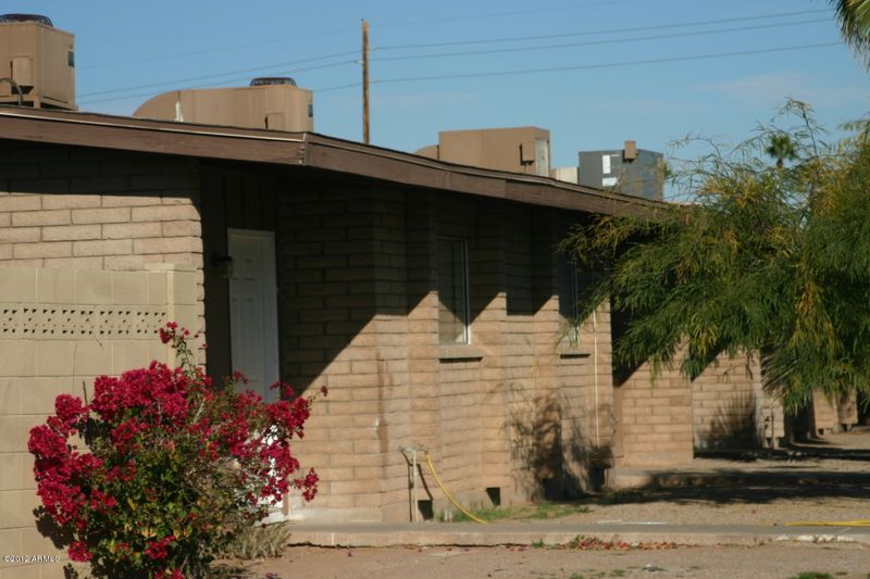 7522 W Glenn Dr, Glendale, AZ 85303