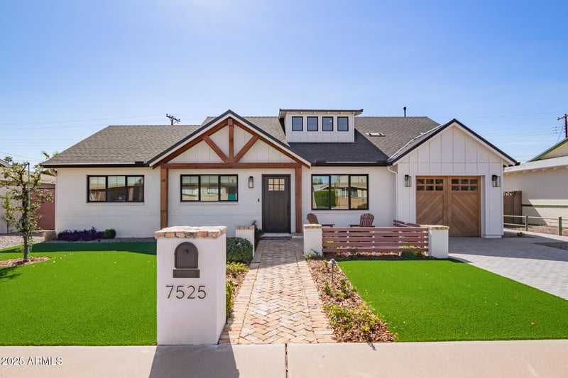 7525 Latham St, Scottsdale, AZ 85257