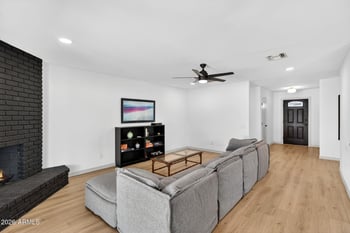 7526 Pueblo Ave, Mesa, AZ 85208