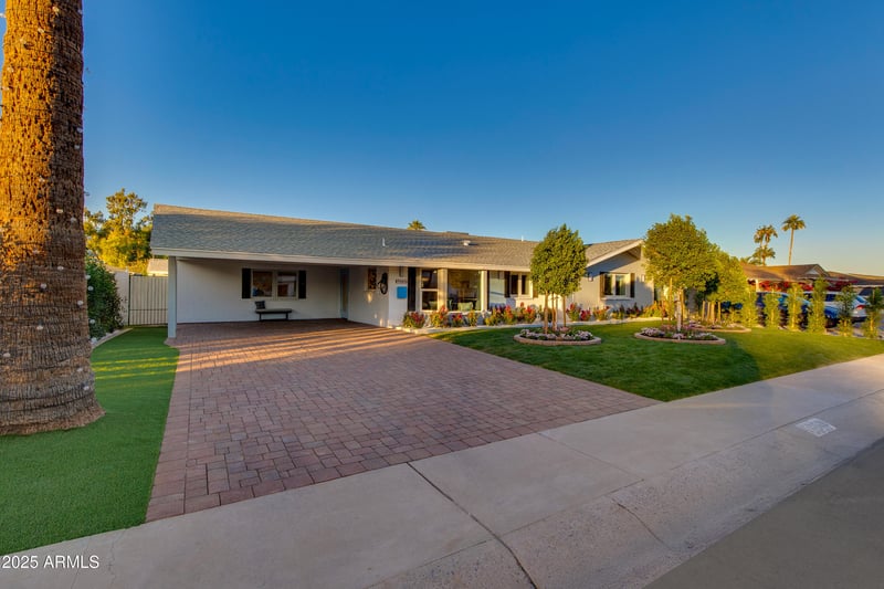 7526 Edgemont Ave, Scottsdale, AZ 85257