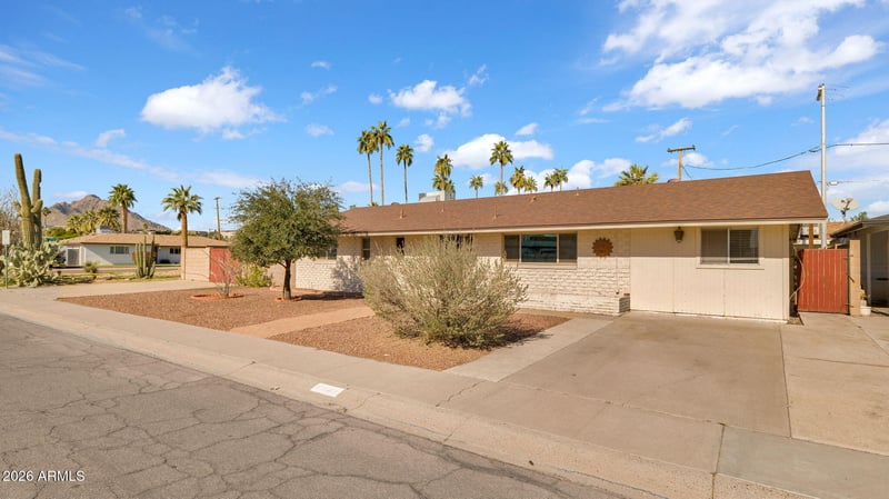 7526 Minnezona Ave, Scottsdale, AZ 85251