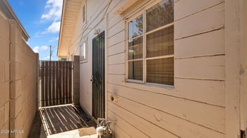 7526 Minnezona Ave, Scottsdale, AZ 85251