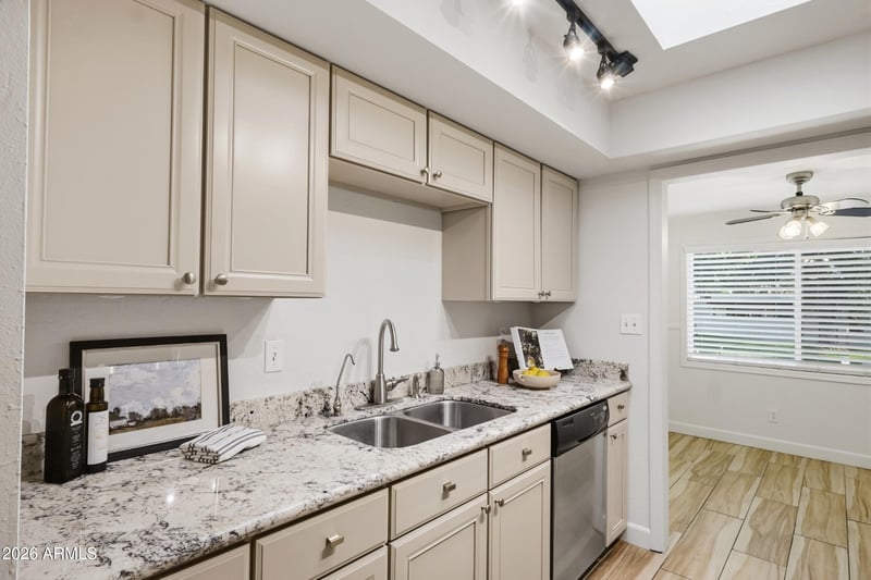 7527 E Pleasant Rn, Scottsdale, AZ 85258
